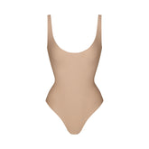 SKIMS BODY SCOOP LOW BACK THONG BODYSUIT | CLAY