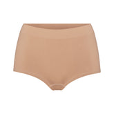 SOFT SMOOTHING SEAMLESS BOY SHORT | OCHRE