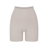 NikeSKIMS STUDIO STRETCH 5" BIKER SHORT | LINEN