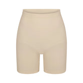 SEAMLESS SCULPT MID THIGH SHORT | SAND