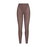 NikeSKIMS WEIGHTLESS LAYERS V-PANEL 28" LEGGING | RESIN