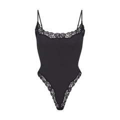 FITS EVERYBODY LACE CAMI BODYSUIT | ONYX