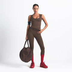 NikeSKIMS MATTE KNEE GRIP 26" LEGGING | DARK SEPIA