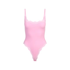 FITS EVERYBODY LACE CAMI BODYSUIT | BUBBLE GUM TONAL