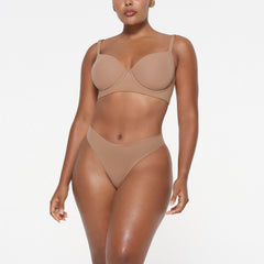 FITS EVERYBODY BACK SMOOTHING FULL COVERAGE BRA | SIENNA