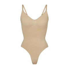 SEAMLESS SCULPT THONG BODYSUIT | CLAY