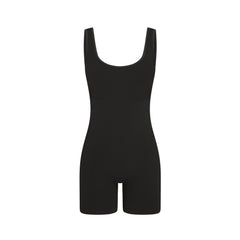 NikeSKIMS RIBBED SEAMLESS SCOOP 5" ONE PIECE  | OBSIDIAN