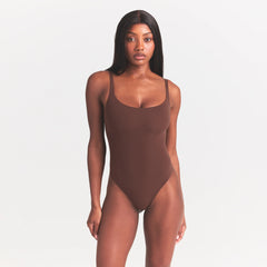 FITS EVERYBODY SQUARE NECK BODYSUIT | COCOA
