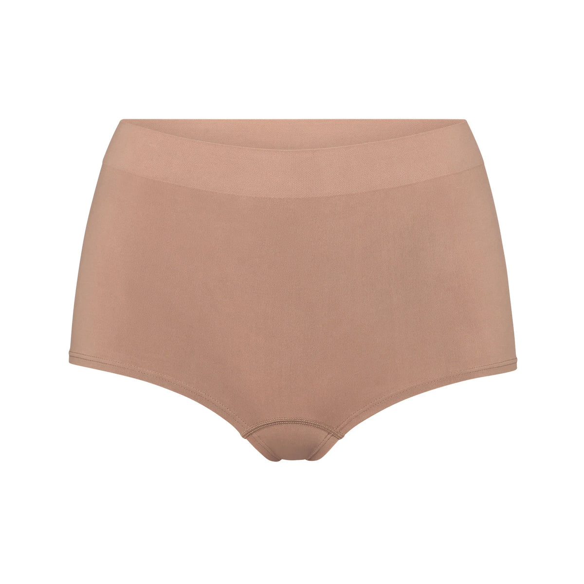 SOFT SMOOTHING SEAMLESS BOY SHORT | SIENNA