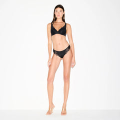 SKIMS LACE FULL COVERAGE BRA | ONYX